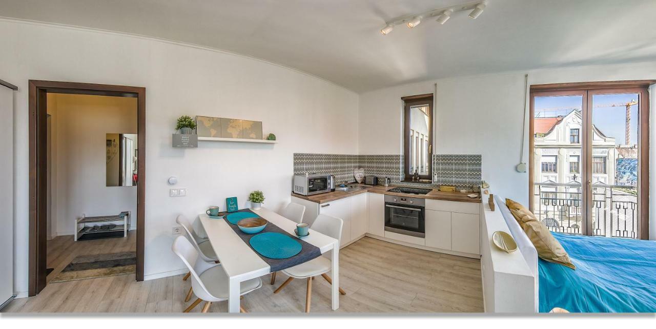 Sunny Deluxe Apt. & Terrace Boedapest Buitenkant foto